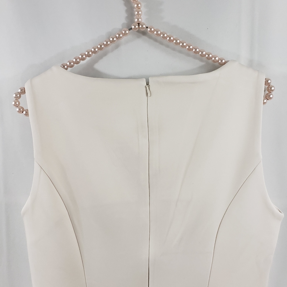 T Tahari Fit & Flare Floral Dress - Picture 6 of 8